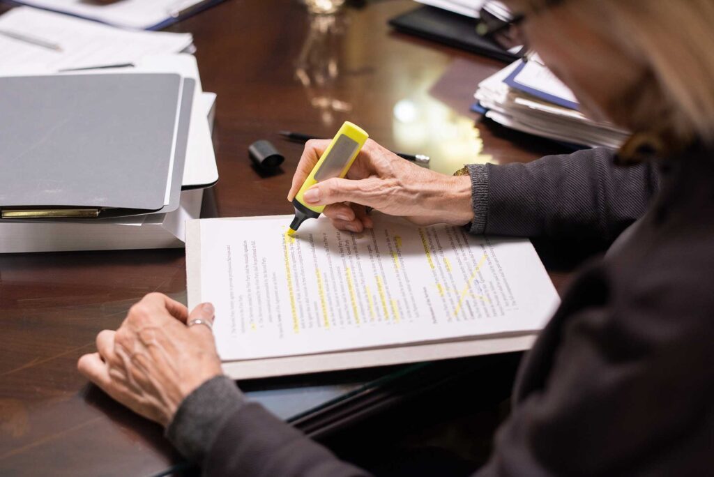 5 Common Documents That Require a Notary Public